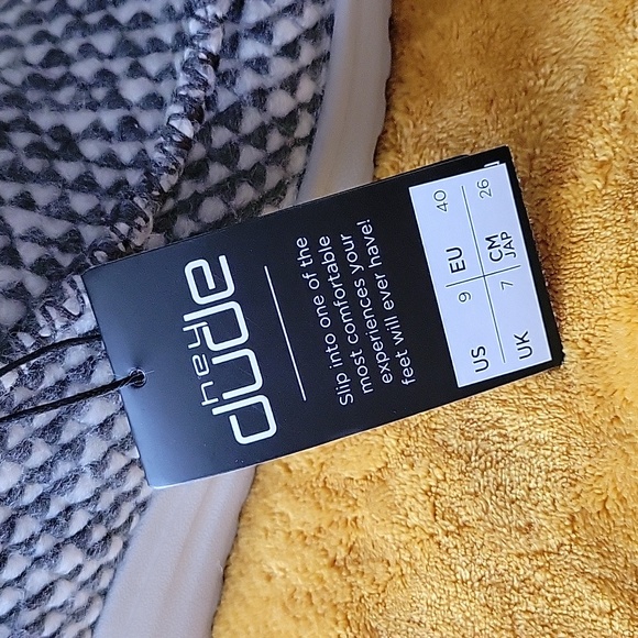 Hey Dude Denny women size 9 - Picture 6 of 6